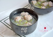 冬瓜肉丸湯制作全過(guò)程方法