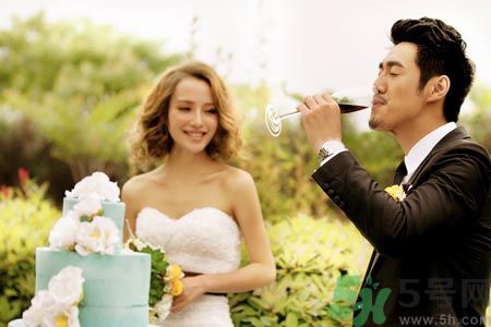 多少歲可以結(jié)婚呀?男生和女生各是多少歲結(jié)婚