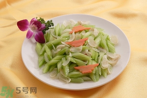 芹菜對(duì)胃好嗎？芹菜對(duì)胃病的作用？