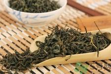 過期的茶葉有什么作用？隔夜的茶葉有什么作用？