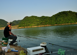 十月份水庫(kù)可以釣魚(yú)嗎？十月份水庫(kù)釣魚(yú)技巧