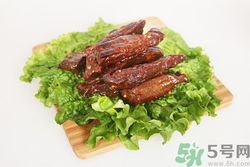 胃炎可以吃牛肉干嗎?胃炎吃牛肉干好嗎