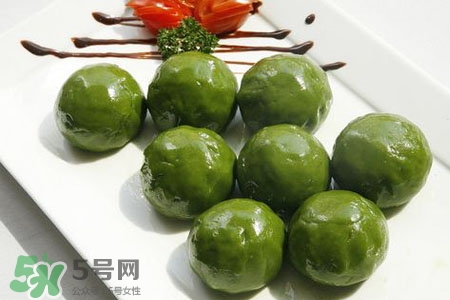 青團(tuán)應(yīng)該怎么吃？青團(tuán)買來(lái)直接吃嗎？