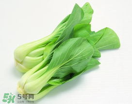 薺菜和青菜哪個(gè)營(yíng)養(yǎng)價(jià)值高？青菜和薺菜有什么分別？