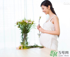 孕婦濕疹能用艾草洗嗎？孕婦濕疹能用艾葉嗎？