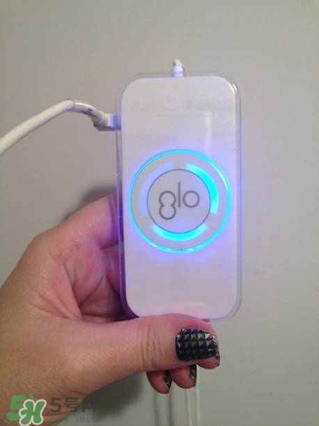 glo science牙齒冷光美白儀怎么用？glo牙齒美白儀使用方法