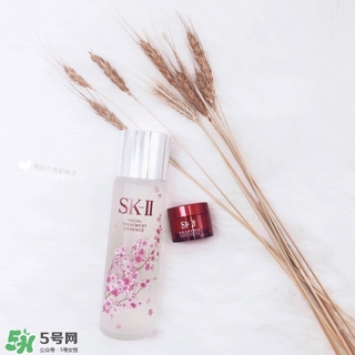 sk2櫻花版和普通版的區(qū)別 skii櫻花神仙水和普通版哪個貴？