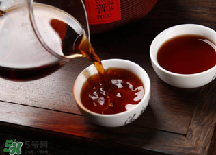 普洱茶發(fā)霉了怎么處理？普洱茶發(fā)霉了還能喝嗎？