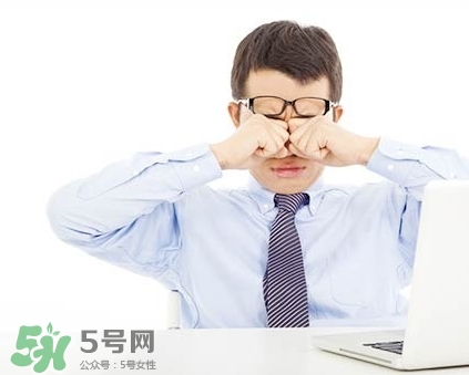 眼藥水可以兩個人用嗎？眼藥水可以共用嗎？