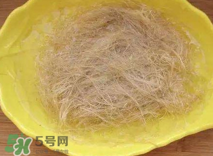 玉米須泡水喝能減肥嗎？玉米須煮水的功效與作用