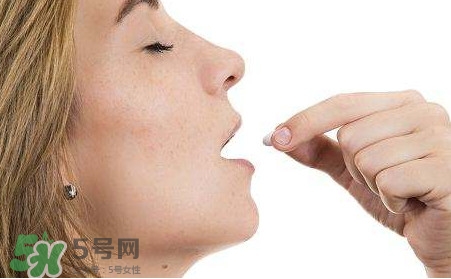 感冒藥和消炎藥能一起吃嗎？感冒藥吃多了會怎樣