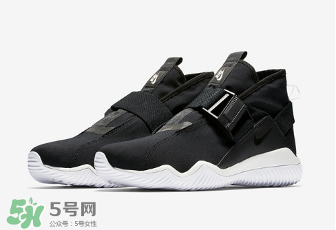 nikelab acg 07 kmtr機(jī)能運(yùn)動(dòng)鞋黑白配色什么時(shí)候發(fā)售？