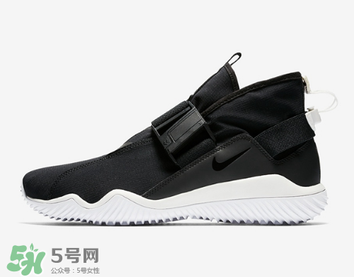 nikelab acg 07 kmtr機能運動鞋黑白配色多少錢？