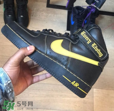 vlone與nike air force 1high聯(lián)名款運(yùn)動(dòng)鞋配色有哪幾種？