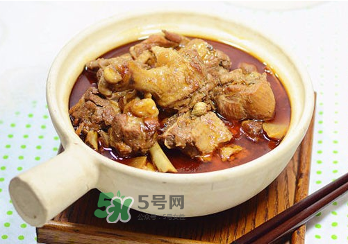 三伏天能吃鴨肉嗎？三伏天鴨肉燉什么好？