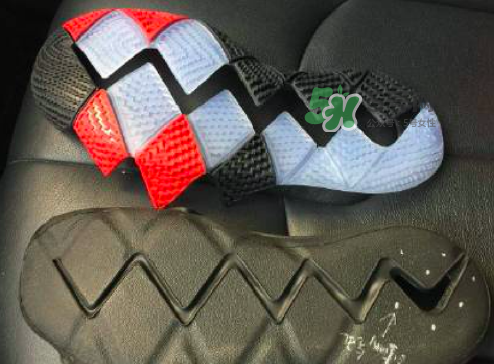 nike kyrie 4實(shí)物諜照什么樣？耐克歐文4代諜照曝光