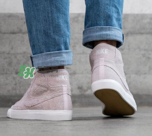 nike blazer mid粉色麂皮多少錢_在哪買？