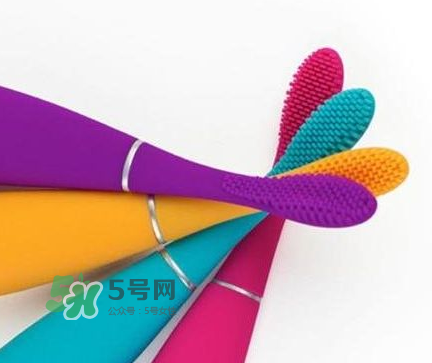 FOREO ISSA牙刷多久充一次電？FOREO ISSA牙刷充電能用多久？