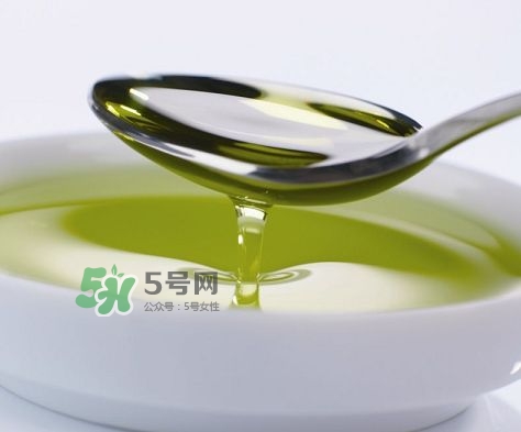 橄欖油和甘油哪個(gè)好？橄欖油和甘油的區(qū)別