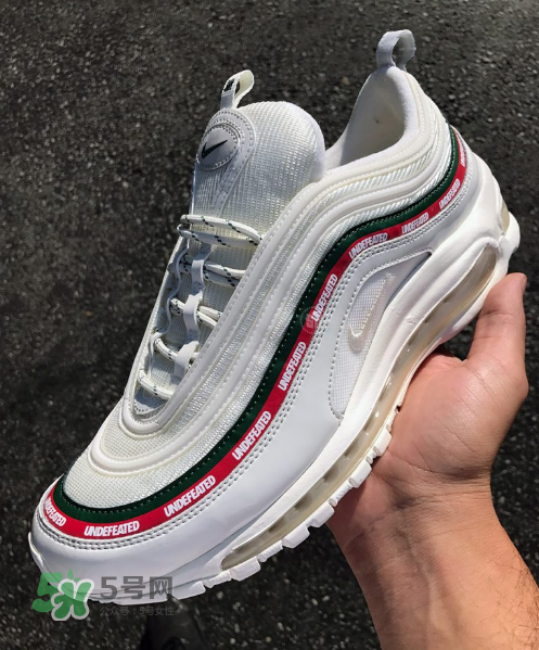 undefeated與nike air max 97聯(lián)名白色款什么時候發(fā)售_實物怎么樣？