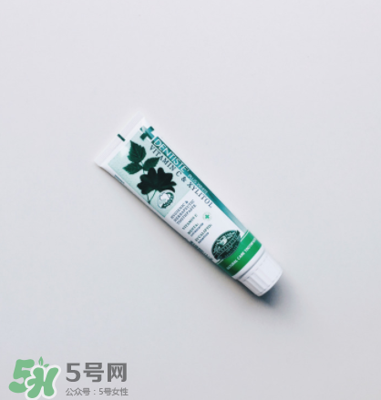 Dentiste牙膏怎么樣？Dentiste牙膏使用感受