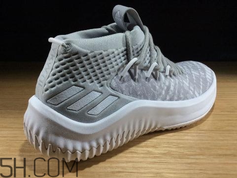 adidas dame 4利拉德母校配色實(shí)物什么樣？