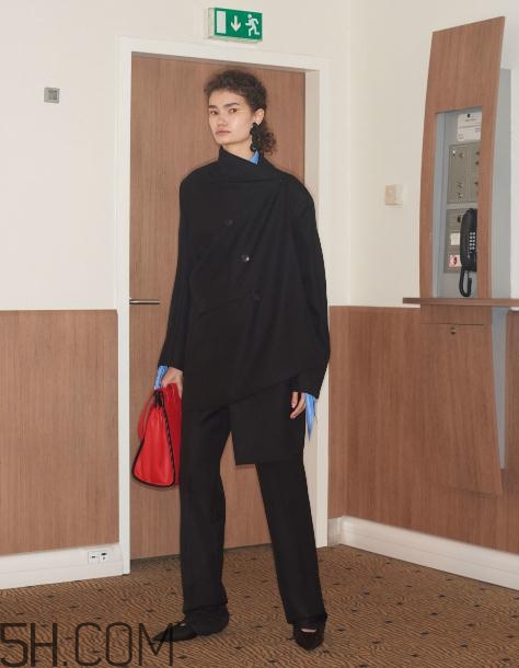 balenciaga巴黎世家2018度假系列怎么樣_好看嗎？