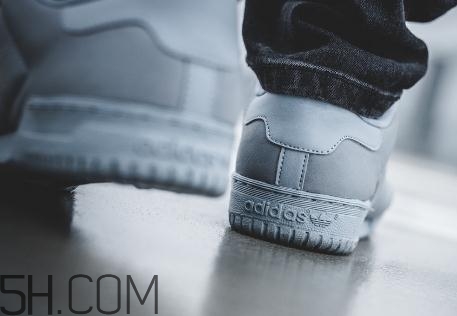 yeezy powerphase grey國(guó)內(nèi)發(fā)售店鋪有哪些？