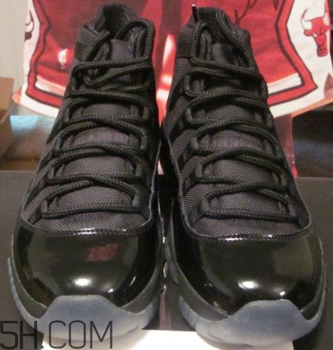 air jordan 11 blackout發(fā)售時間_多少錢？