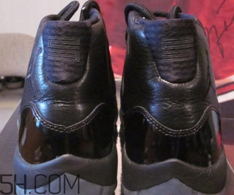 air jordan 11 blackout發(fā)售時間_多少錢？