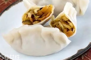 餃子餡可以放雞精嗎？會危害健康