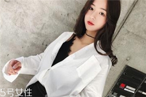 襯衫可以搭配羽絨服嗎？襯衫要這樣搭配