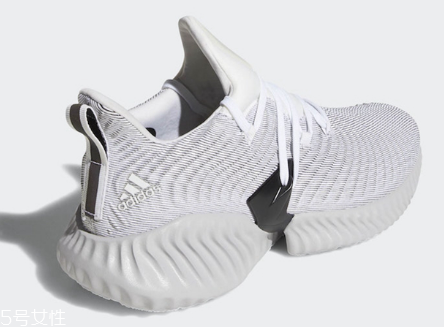 adidas alphabounce instinct什么時(shí)候發(fā)售？