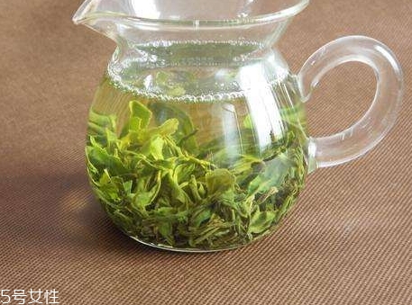 日照綠茶哪個(gè)牌子好？日照綠茶怎么辨別好壞