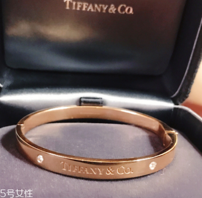 tiffany蒂芙尼手鐲專柜價格 大多在上萬元