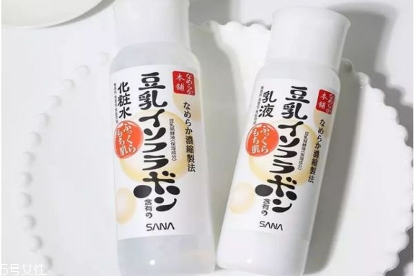 適合學(xué)生黨的平價護膚品 學(xué)生黨護膚品推薦