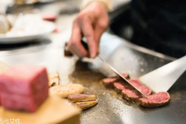 神戶牛肉在日本哪里吃 神戶牛肉價格