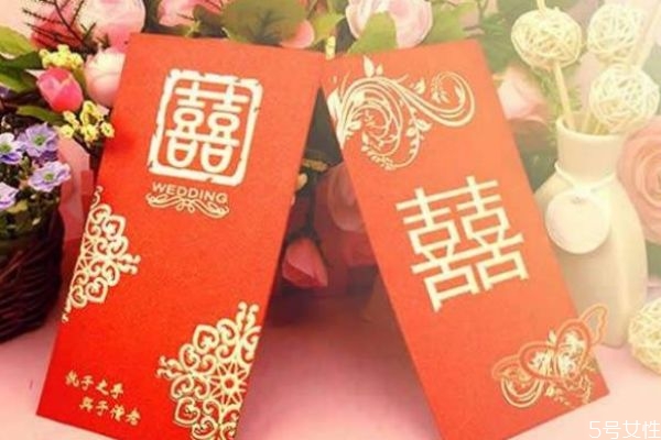 新娘要自己買(mǎi)哪些東西 結(jié)婚新娘必須買(mǎi)的東西