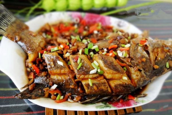 臭鱖魚(yú)怎么做好吃 臭鱖魚(yú)的正宗做法